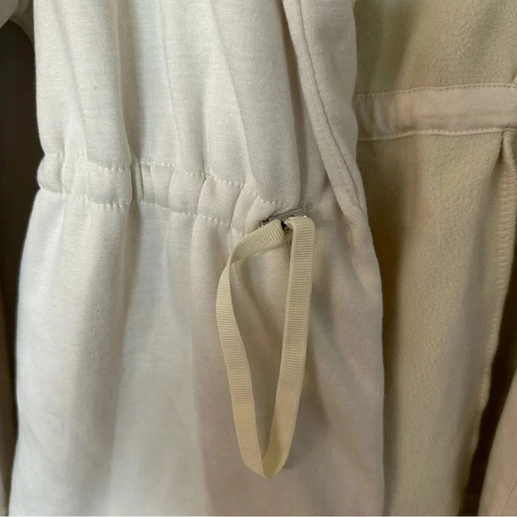 Fabletics Sage Coat in Oatmeal Women’s Long Sleeve Fleece Shawl Collar Sz S GUC - Picture 4 of 10